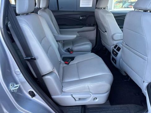 Used 2022 Honda Pilot Touring image 20