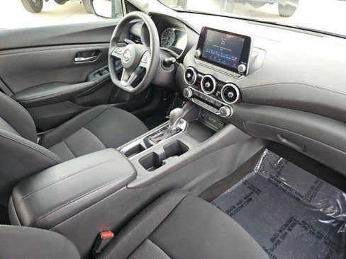 Used 2024 Nissan Sentra SV image 14