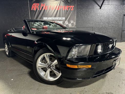 Used 2006 Ford Mustang GT image 8