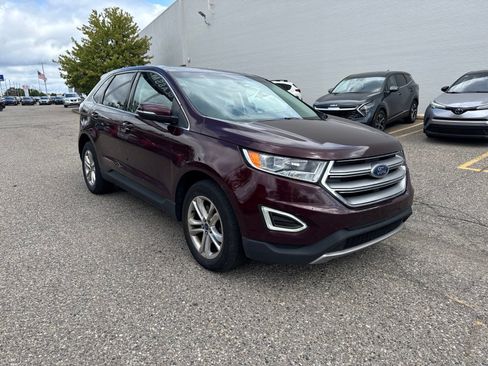 Used 2017 Ford Edge SEL w/ Equipment Group 201A AWD/4WD image 2