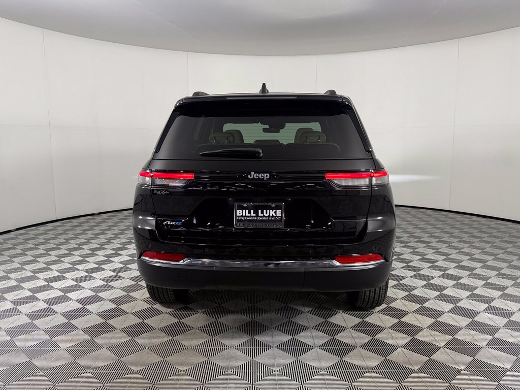 Used 2025 Jeep Grand Cherokee Limited 4xe AWD/4WD image 7