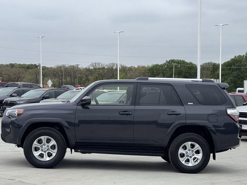 Used 2024 Toyota 4Runner SR5 image 3