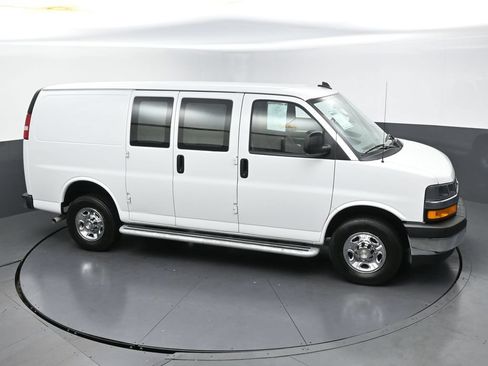 Used 2024 Chevrolet Express 2500 w/ Driver Convenience Package RWD image 37