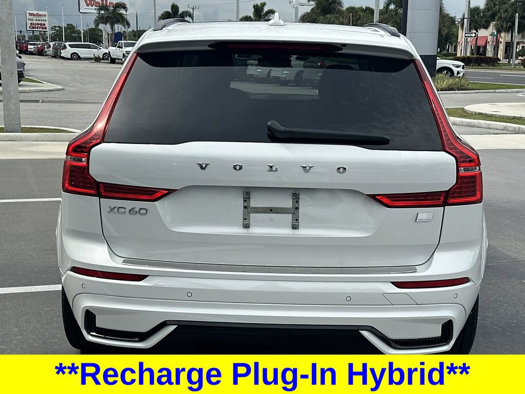Certified 2024 Volvo XC60 T8 Ultimate w/ Protection Package Premier AWD/4WD image 7