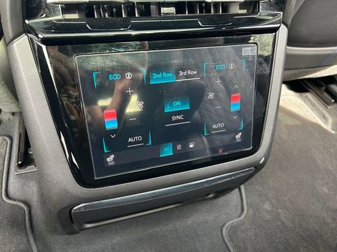 Used 2025 Cadillac Escalade IQ Sport 1 w/ Smart Trailering package AWD/4WD image 49