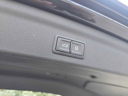 New 2025 Audi Q3 2.0T Premium Plus image 18