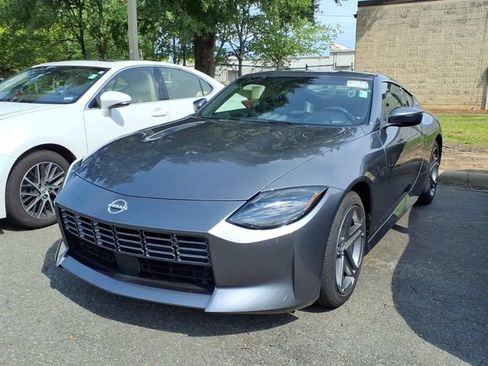 Used 2025 Nissan Z Sport w/ Floor Mat Package RWD image 1