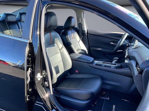 Certified 2025 Nissan Sentra SR w/ SR Premium Package image 28