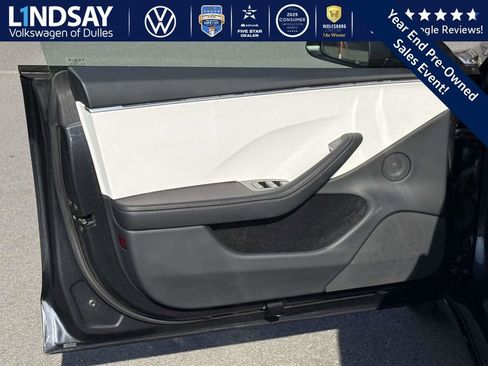 Used 2024 Tesla Model 3 Performance image 9