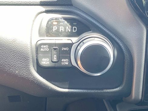 Used 2020 RAM 1500 Big Horn AWD/4WD image 42