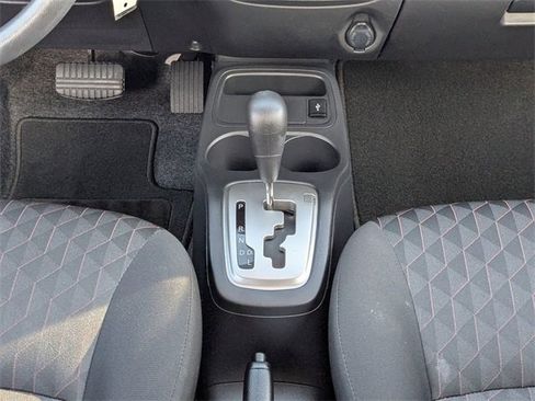 Used 2022 Mitsubishi Mirage ES image 25