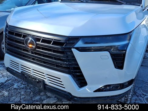 Certified 2024 Lexus GX 550 4D Sport Utility image 5