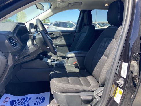 Used 2025 Ford Escape Active AWD/4WD image 22