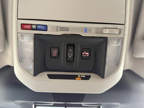 Used 2024 Subaru Forester Touring w/ Convenience Package image 26