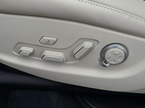 New 2026 Genesis GV80 2.5T Prestige image 31