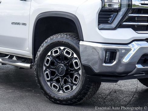 Certified 2024 Chevrolet Silverado 2500 LTZ w/ LTZ Convenience Package AWD/4WD image 4