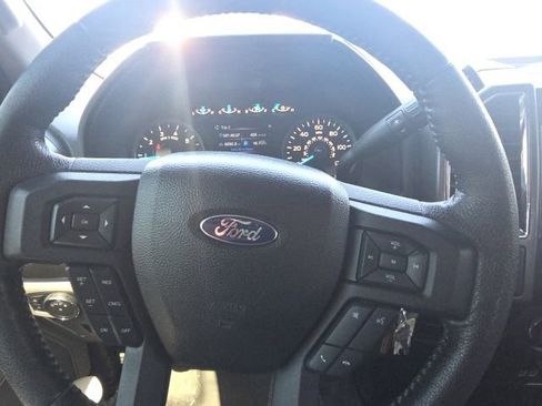 Used 2016 Ford F150 XLT w/ Equipment Group 302A Luxury image 7