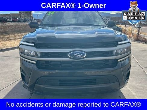 Used 2024 Ford Expedition Max XLT image 2