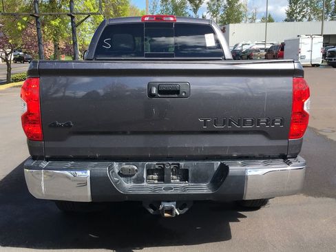 Used 2019 Toyota Tundra SR5 image 5