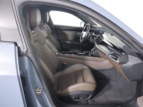 Used 2023 Audi RS e-tron GT w/ Carbon Performance Package image 21