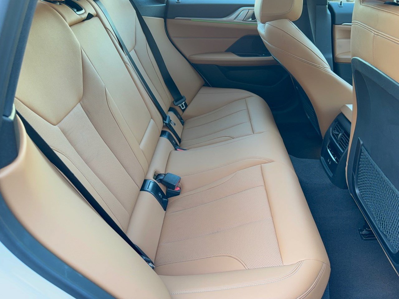 Certified 2024 BMW i4 eDrive35 w/ M Sport Package RWD image 29