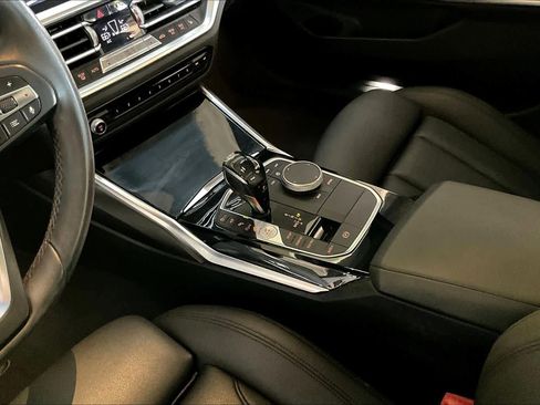 Used 2019 BMW 330i Sedan w/ Convenience Package image 16