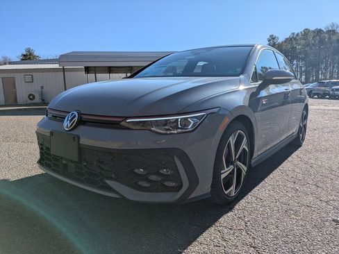 New 2026 Volkswagen GTI SE image 8