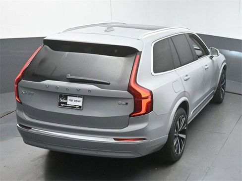 Certified 2025 Volvo XC90 B6 Core w/ Protection Package image 46