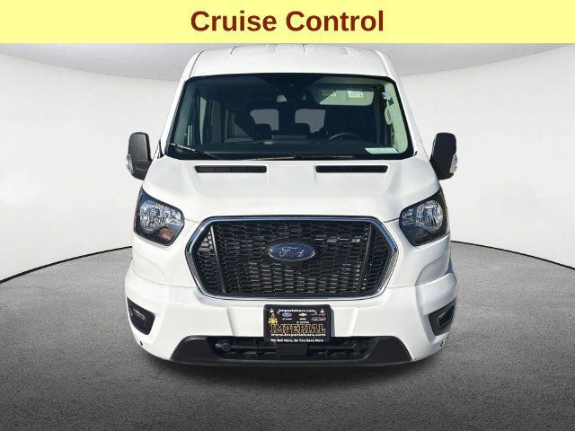 Used 2025 Ford Transit 350 XLT RWD image 4