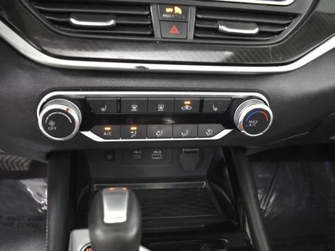 Certified 2024 Nissan Altima 2.5 SR w/ SR Premium Package image 25