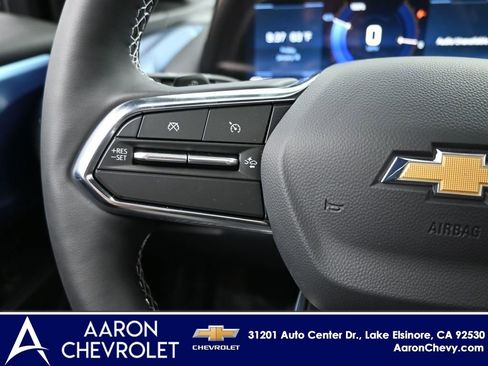 New 2026 Chevrolet Equinox EV LT image 25