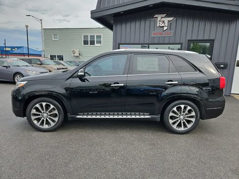 Used 2014 Kia Sorento SX w/ 3rd Row Package FWD image 3