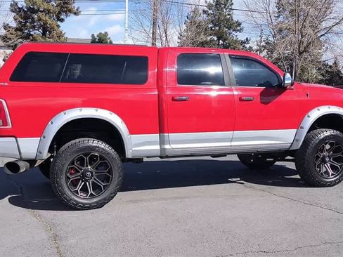 Used 2014 RAM 2500 Laramie image 9