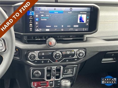 Certified 2024 Jeep Wrangler Willys image 15