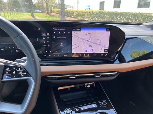 Used 2025 Audi A5 2.0T Premium Plus w/ Premium Plus image 18