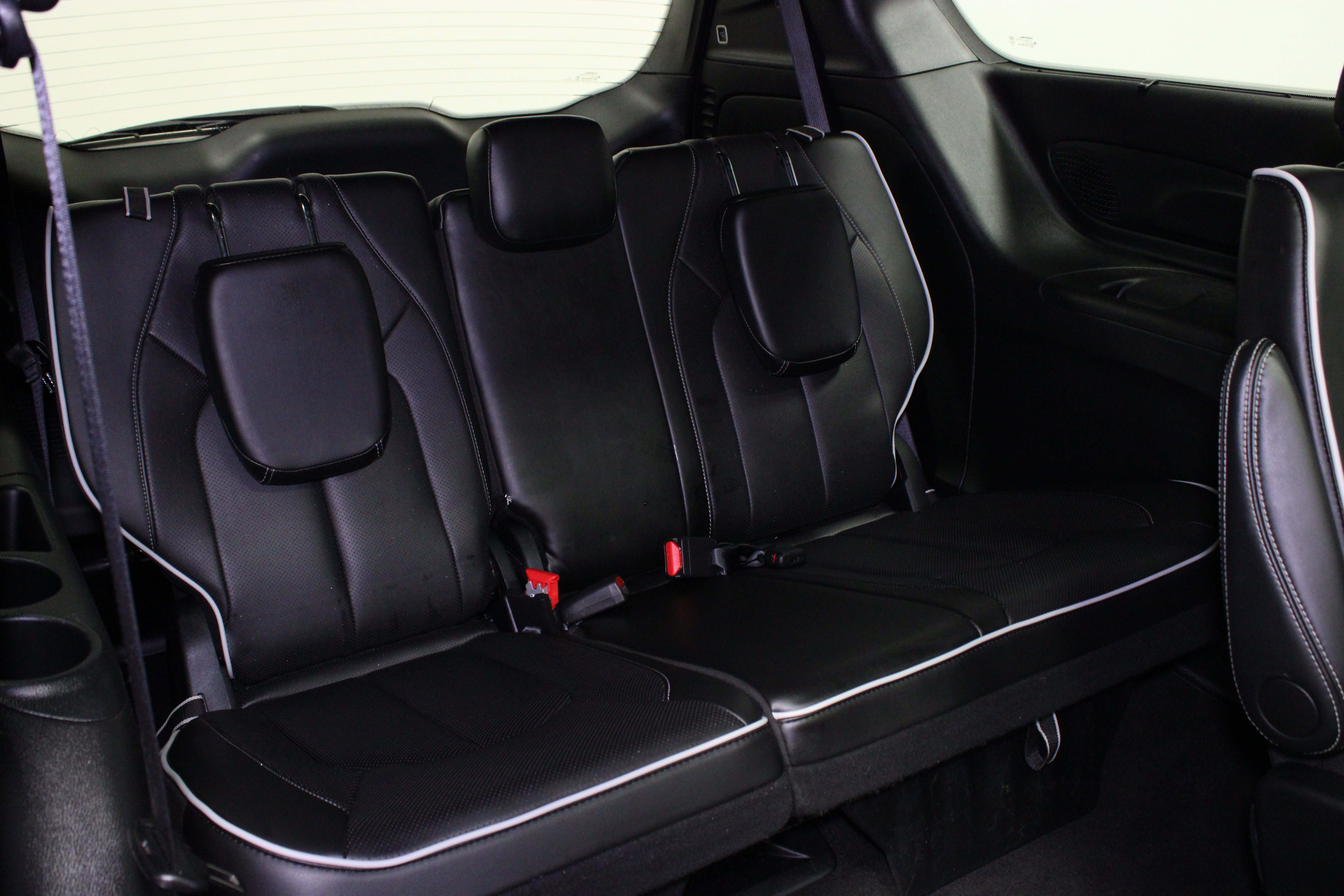 Used 2025 Chrysler Pacifica Limited FWD image 20