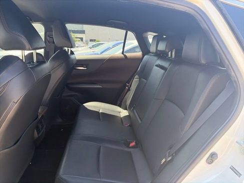 Used 2021 Toyota Venza Limited w/ Advanced Technology Package AWD/4WD image 8