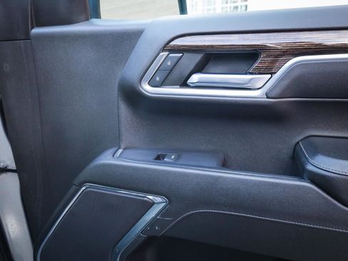 Used 2023 GMC Sierra 1500 SLE image 26