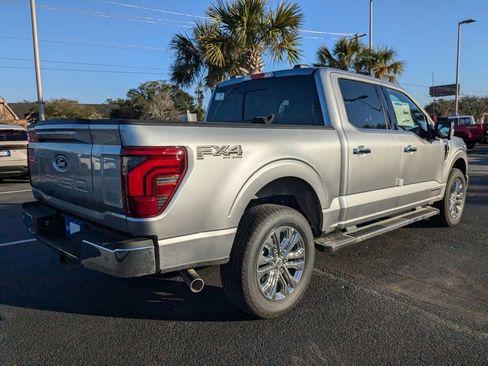 New 2025 Ford F150 Lariat w/ Equipment Group 502A High image 5
