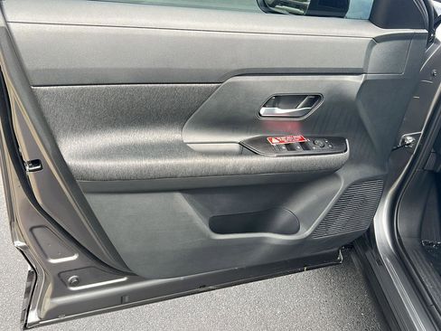 New 2026 Nissan Kicks SV image 16