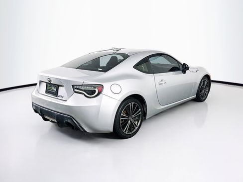 Used 2013 Scion FR-S RWD image 9