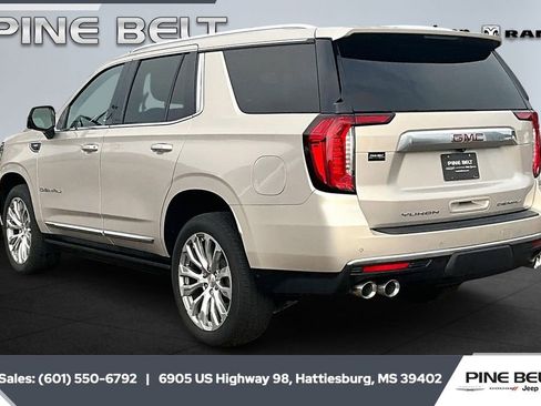Used 2023 GMC Yukon Denali image 2
