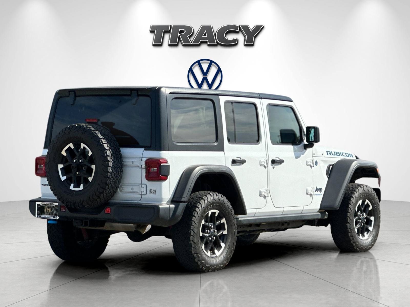 Used 2024 Jeep Wrangler Unlimited Rubicon 4xe AWD/4WD image 4