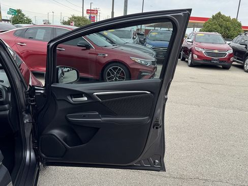 Used 2019 Honda Fit EX image 27
