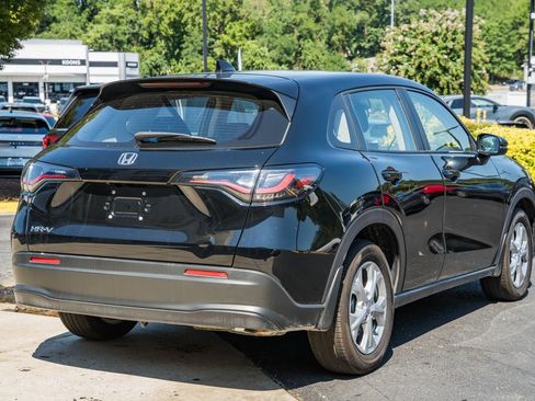 Used 2025 Honda HR-V LX image 4