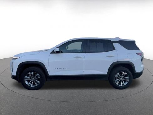 Used 2025 Chevrolet Equinox LT image 9