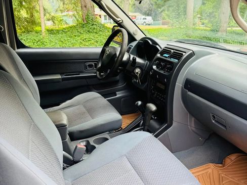 Used 2003 Nissan Xterra XE w/ Power Pkg image 11