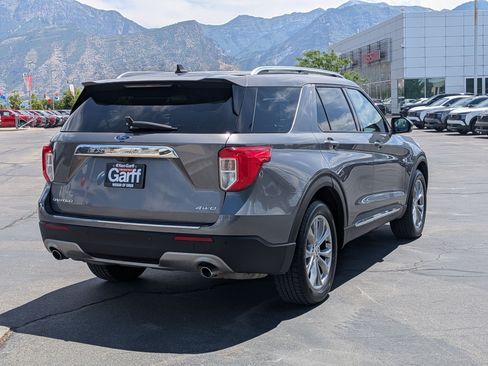 Used 2021 Ford Explorer Limited w/ Equipment Group 301A AWD/4WD image 3