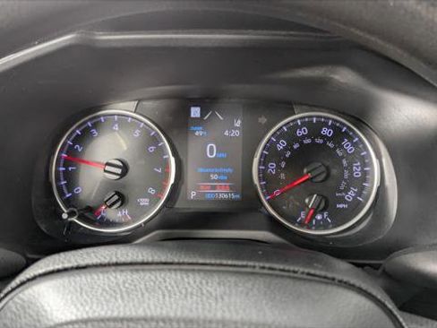 Used 2022 Toyota RAV4 LE image 27