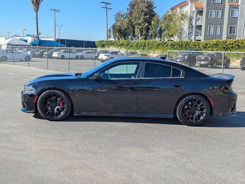 Used 2017 Dodge Charger R/T Scat Pack w/ Beats Audio Group image 8